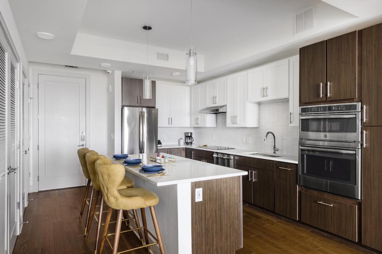 Medcenter Vacation Glasspad Skyline Views, 1 Free Prking Spot, Sleeps 4, Ask For Rental Car Option Houston Bagian luar foto
